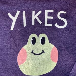 frog sweater